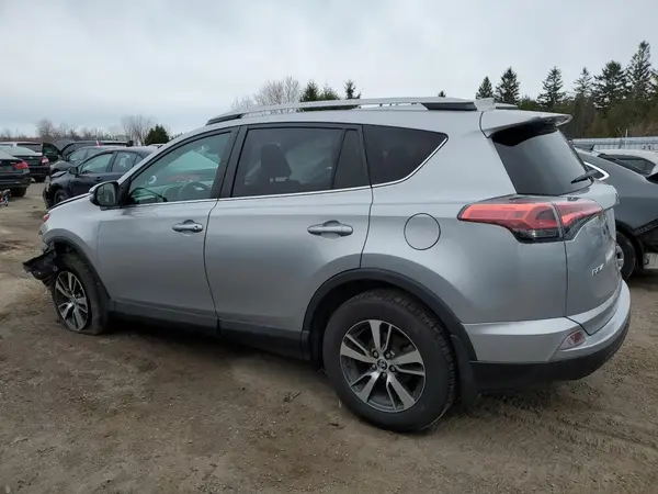 2T3ZFREV1JW483638 2018 TOYOTA RAV 4 - Image 2