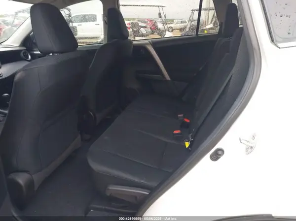 2T3ZFREV1JW485325 2018 TOYOTA RAV 4 - Image 8