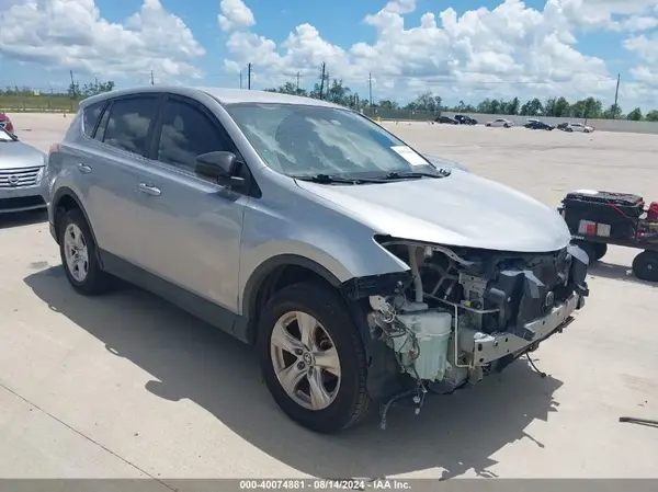 2T3ZFREV1JW517674 2018 TOYOTA RAV 4 - Image 1