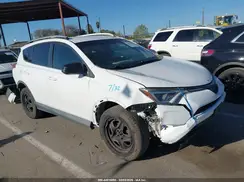 2T3ZFREV2GW285028 2016 TOYOTA RAV 4