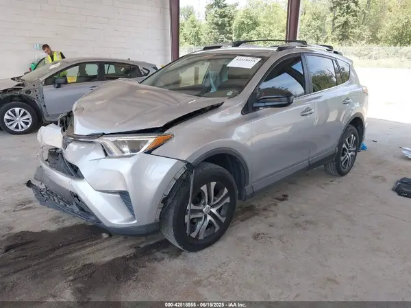 2T3ZFREV2GW298491 2016 TOYOTA RAV 4 - Image 2