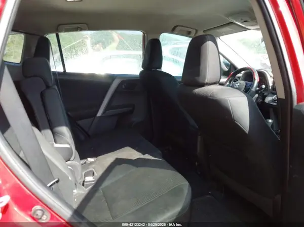 2T3ZFREV2GW298829 2016 TOYOTA RAV 4 - Image 8