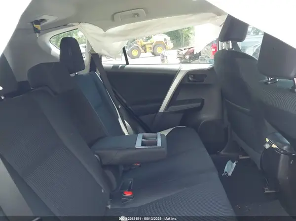 2T3ZFREV2GW308517 2016 TOYOTA RAV 4 - Image 8