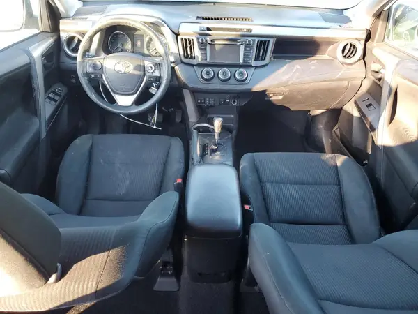 2T3ZFREV2HW318109 2017 TOYOTA RAV 4 - Image 8