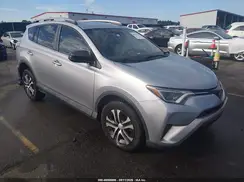 2T3ZFREV2HW347805 2017 TOYOTA RAV 4