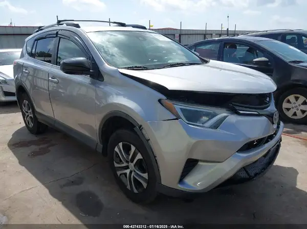 2T3ZFREV2HW375653 2017 TOYOTA RAV 4 - Image 1