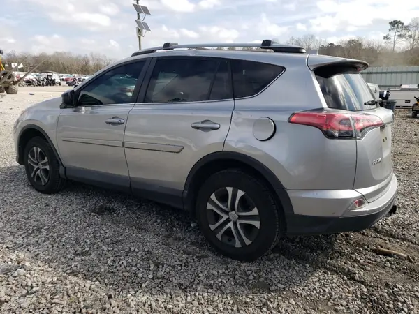 2T3ZFREV2HW388466 2017 TOYOTA RAV 4 - Image 2