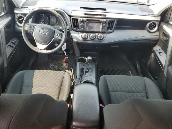 2T3ZFREV2HW391755 2017 TOYOTA RAV 4 - Image 8