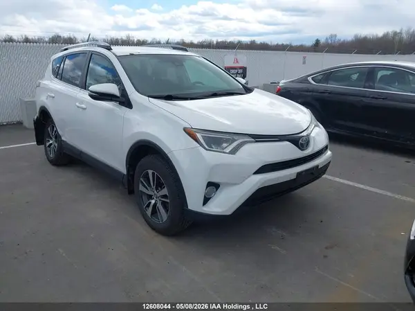2T3ZFREV2JW435422 2018 TOYOTA RAV 4 - Image 1