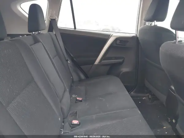 2T3ZFREV2JW437106 2018 TOYOTA RAV 4 - Image 8