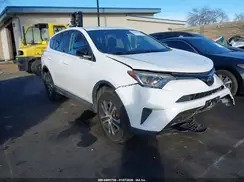 2T3ZFREV2JW443004 2018 TOYOTA RAV 4