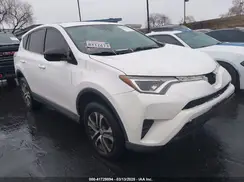2T3ZFREV2JW444590 2018 TOYOTA RAV 4