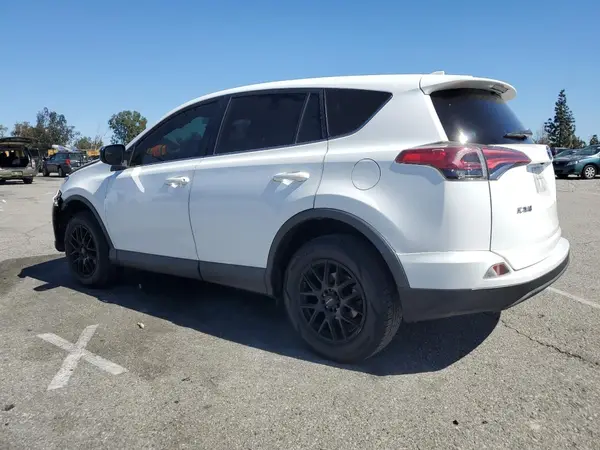 2T3ZFREV2JW460627 2018 TOYOTA RAV 4 - Image 2
