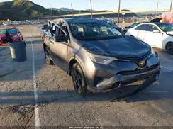 2T3ZFREV2JW474575 2018 TOYOTA RAV 4