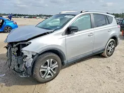 2T3ZFREV2JW520261 2018 TOYOTA RAV 4