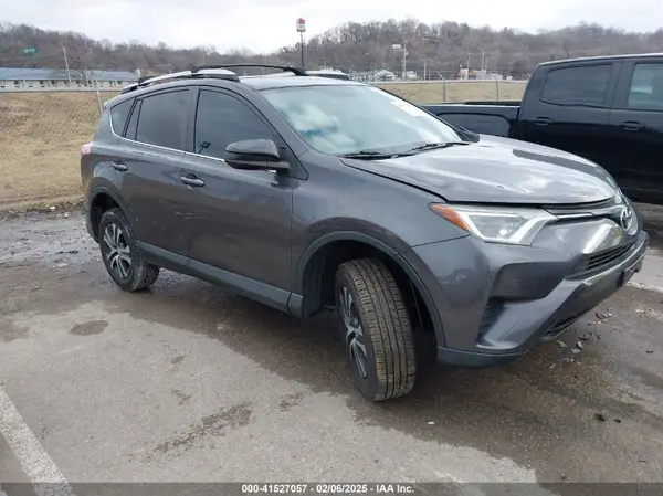 2T3ZFREV3GW282347 2016 TOYOTA RAV 4 - Image 1