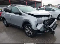 2T3ZFREV3GW302032 2016 TOYOTA RAV 4