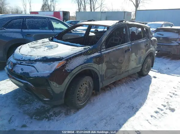 2T3ZFREV3HW365519 2017 TOYOTA RAV 4 - Image 2