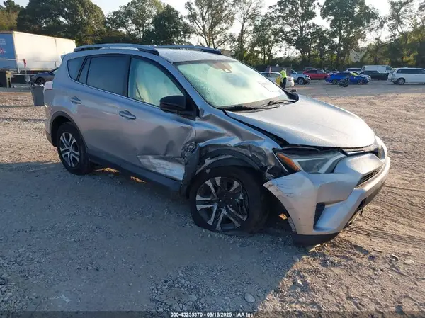 2T3ZFREV3HW385253 2017 TOYOTA RAV 4 - Image 1