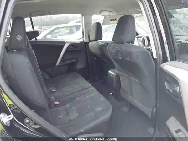 2T3ZFREV3HW390579 2017 TOYOTA RAV 4 - Image 8