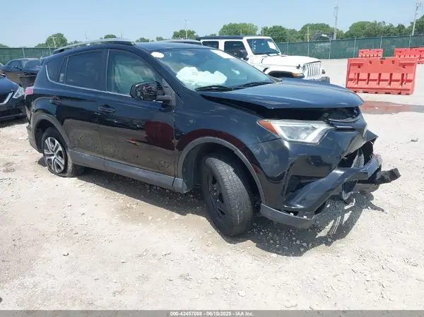 2T3ZFREV3JW416037 2018 TOYOTA RAV 4 - Image 1