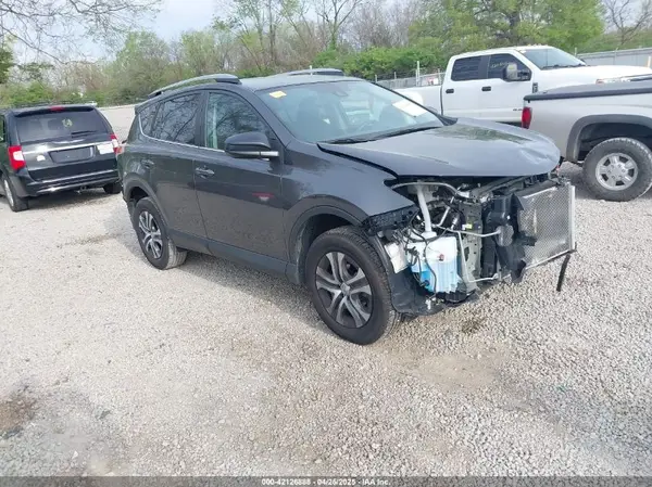 2T3ZFREV3JW452889 2018 TOYOTA RAV 4 - Image 1