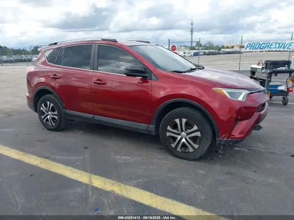 2T3ZFREV3JW518647 2018 TOYOTA RAV 4 - Image 1