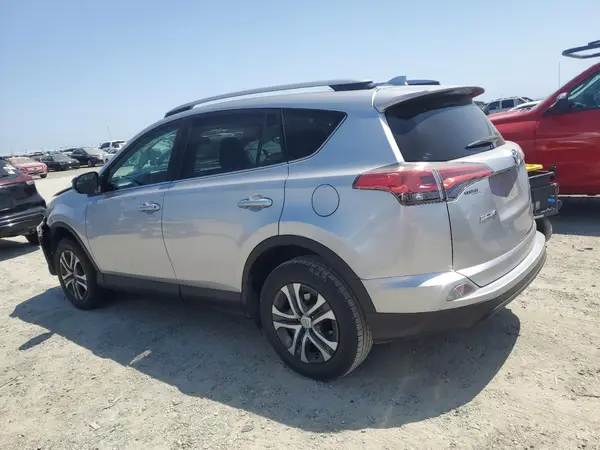2T3ZFREV4HW319410 2017 TOYOTA RAV 4 - Image 2