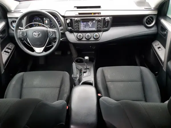 2T3ZFREV4HW327104 2017 TOYOTA RAV 4 - Image 8