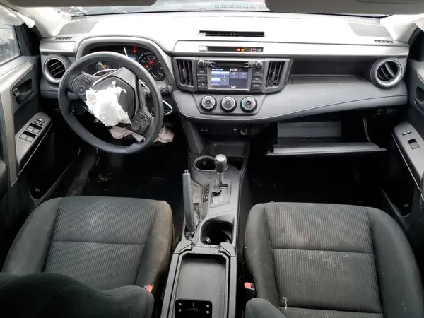 2T3ZFREV4HW350558 2017 TOYOTA RAV 4 - Image 8