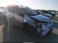 2T3ZFREV4HW353265 2017 TOYOTA RAV 4