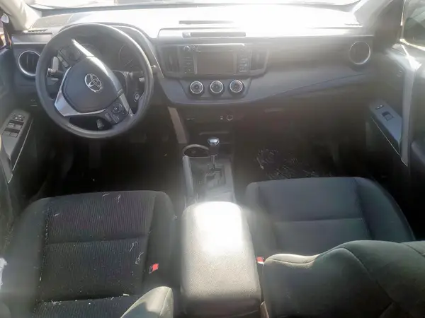 2T3ZFREV4HW365626 2017 TOYOTA RAV 4 - Image 8