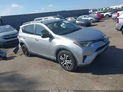2T3ZFREV4HW378621 2017 TOYOTA RAV 4