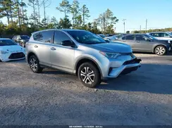 2T3ZFREV4HW386847 2017 TOYOTA RAV 4