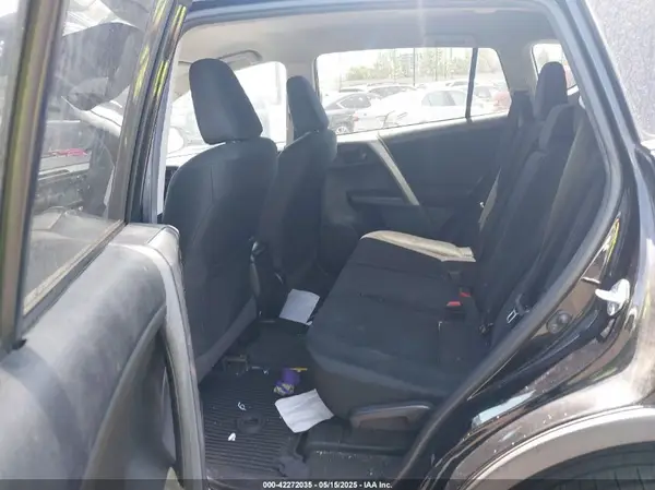 2T3ZFREV4JW415267 2018 TOYOTA RAV 4 - Image 8