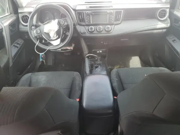 2T3ZFREV4JW418041 2018 TOYOTA RAV 4 - Image 8