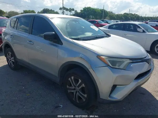 2T3ZFREV4JW422588 2018 TOYOTA RAV 4 - Image 1