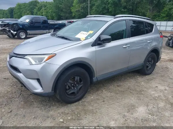 2T3ZFREV4JW449497 2018 TOYOTA RAV 4 - Image 2