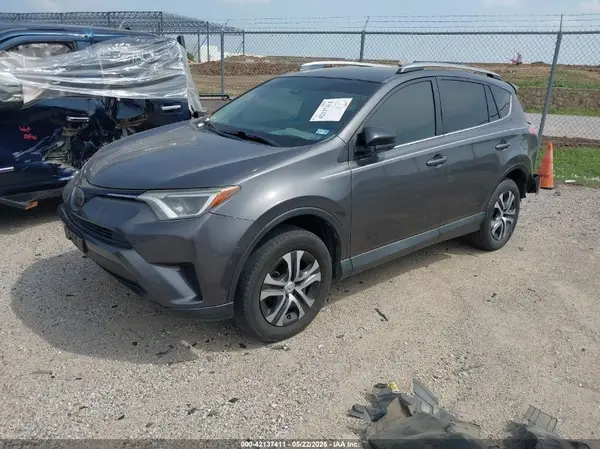 2T3ZFREV4JW451766 2018 TOYOTA RAV 4 - Image 2