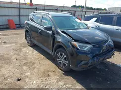 2T3ZFREV4JW465800 2018 TOYOTA RAV 4