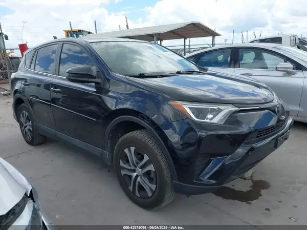 2T3ZFREV4JW501856 2018 TOYOTA RAV 4 - Image 1