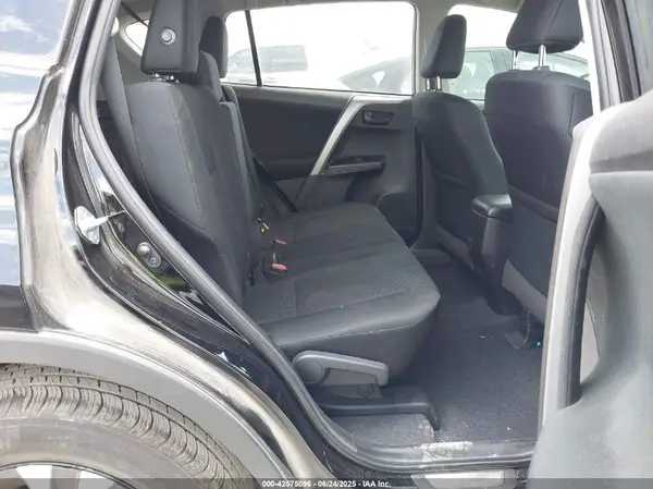 2T3ZFREV4JW501856 2018 TOYOTA RAV 4 - Image 8