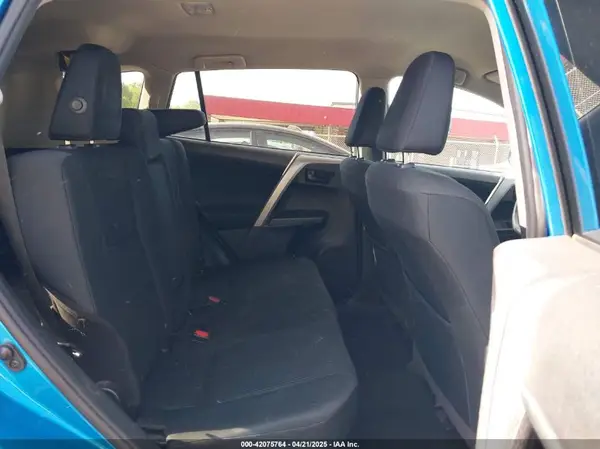 2T3ZFREV5GW246045 2016 TOYOTA RAV 4 - Image 8