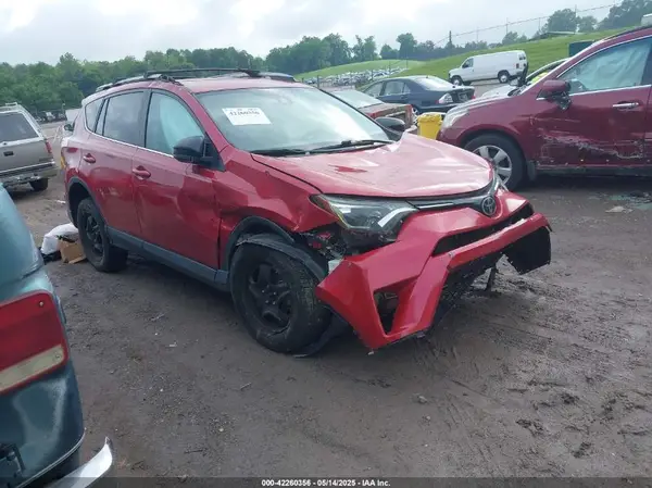 2T3ZFREV5HW333011 2017 TOYOTA RAV 4 - Image 1