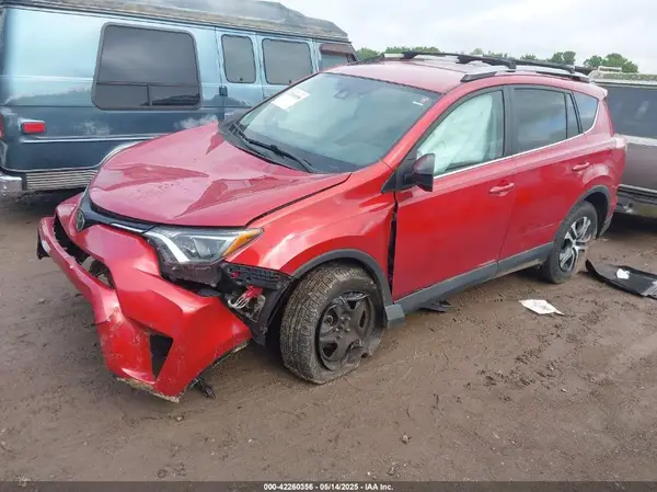 2T3ZFREV5HW333011 2017 TOYOTA RAV 4 - Image 2