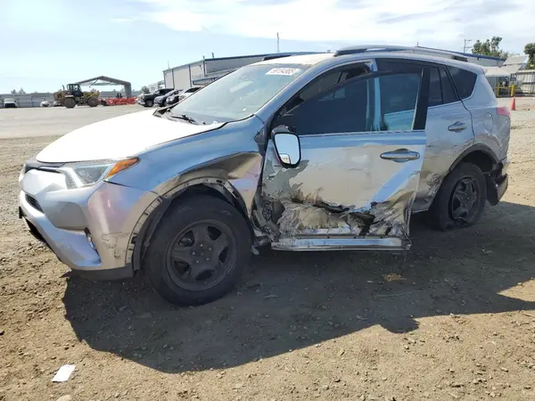2T3ZFREV5HW345577 2017 TOYOTA RAV 4 - Image 1