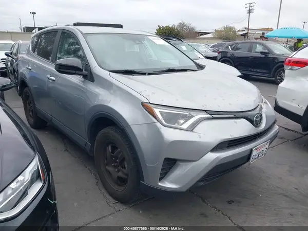 2T3ZFREV5HW395833 2017 TOYOTA RAV 4 - Image 1