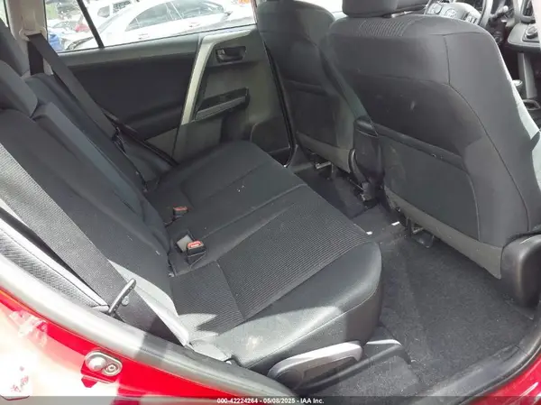 2T3ZFREV5HW400531 2017 TOYOTA RAV 4 - Image 8
