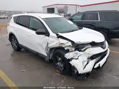 2T3ZFREV5JW444423 2018 TOYOTA RAV 4