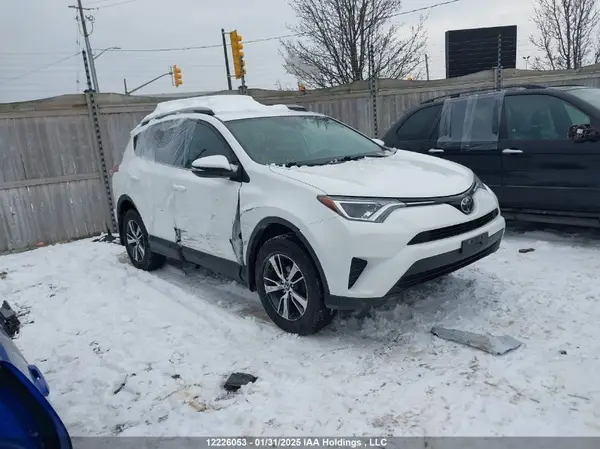 2T3ZFREV5JW479396 2018 TOYOTA RAV 4 - Image 1
